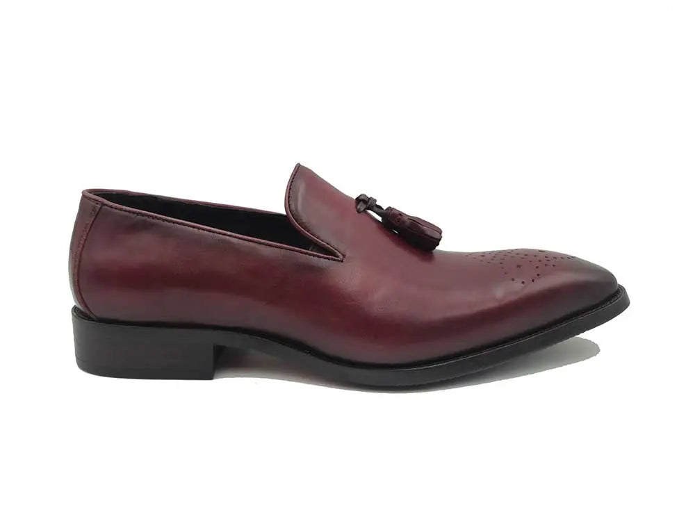 Carrucci Burnished Leather Wholecut Tassel Loafer