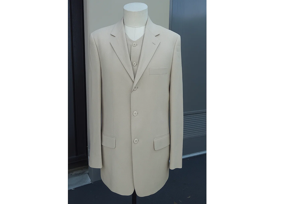 3 Buttons 100% Wool Cheap Priced Business Suits Clearance Sale Pleated Pants Three Buttons Style High Vest