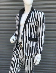 Men's Peak Lapel Suit Black ~ White