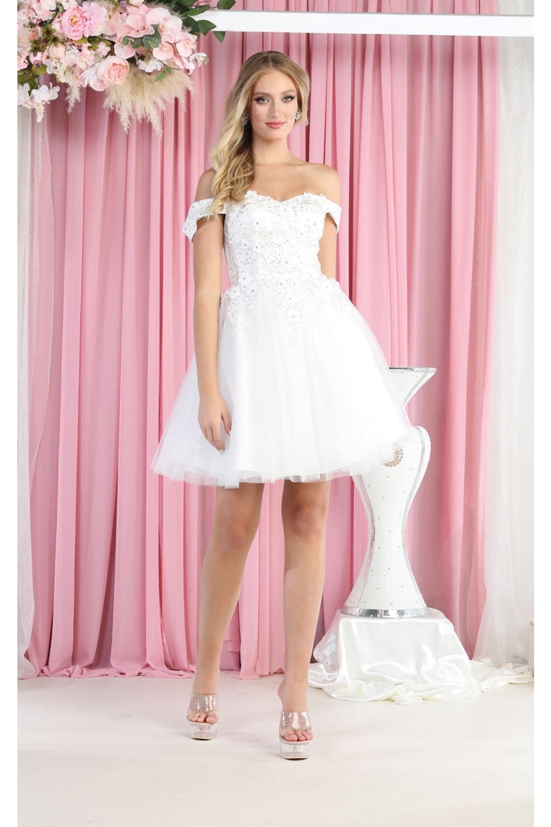 white dama dresses Men's May Queen Quince Dress Short Quinceanera Ivory 4 The full Taylor Swift bares her Size:US 9 / EU 40 Lenore WV