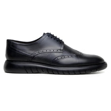 Men's Belvedere Enzo Nappa Leather Casual Wingtip Dress Shoe in Black
