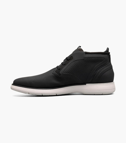EASTMONT Plain Toe Elastic Lace Chukka Boot