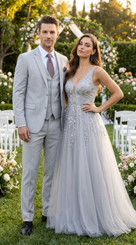 Men’s Light Grey Sharkskin 3 Piece Suit – Two Button Vested Modern Formal Business Suit for Wedding in silver Ice Gray