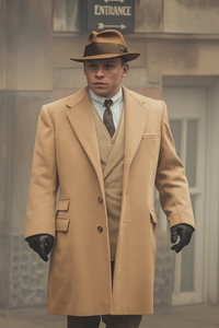 Men's Camel Two Flap Front Pockets Peaky Blinders Suits - Peaky Blinders Outfit + Overcoat + Hat (Peaky Blinder Custome)