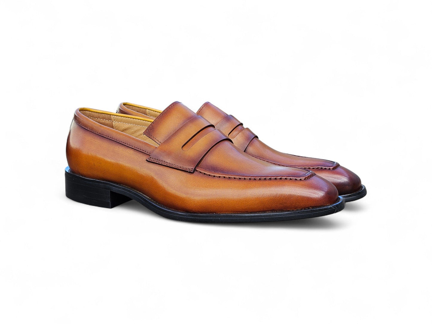 Carrucci Patina Finished Penny Loafer