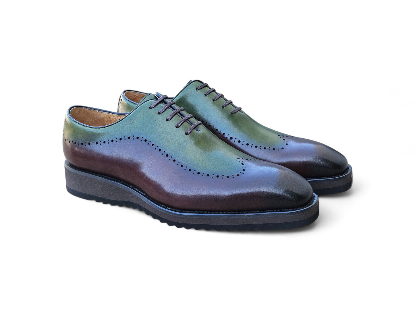 Carrucci Two Tone Oxford With Lightweight Sole