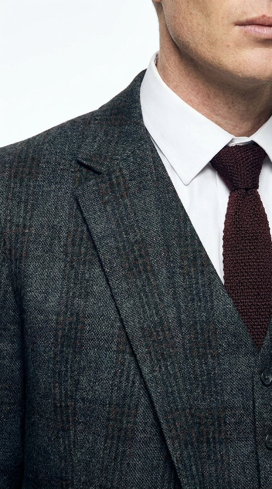 Men's Thomas Shelby Dark Grey Plaid 3-Piece Suit – Peaky Blinders 1920s Vintage Tweed-Style Wedding Suit with Matching Vest & Pants