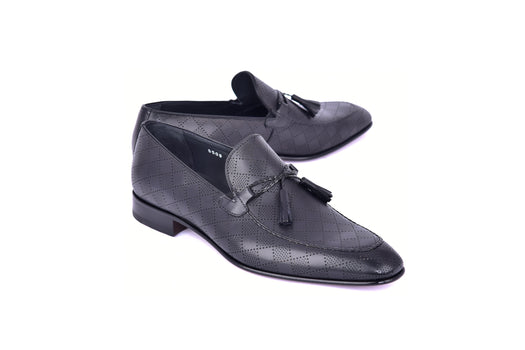 C0001113-5509 Tassel loafer with designed leather-Black