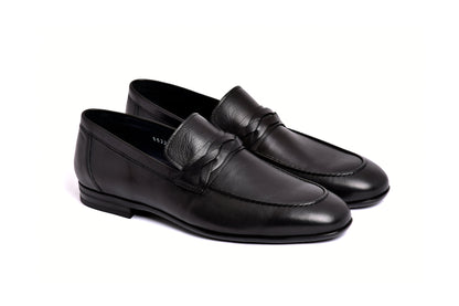 C160-5532 Deer skin Loafer- Black - Image 3