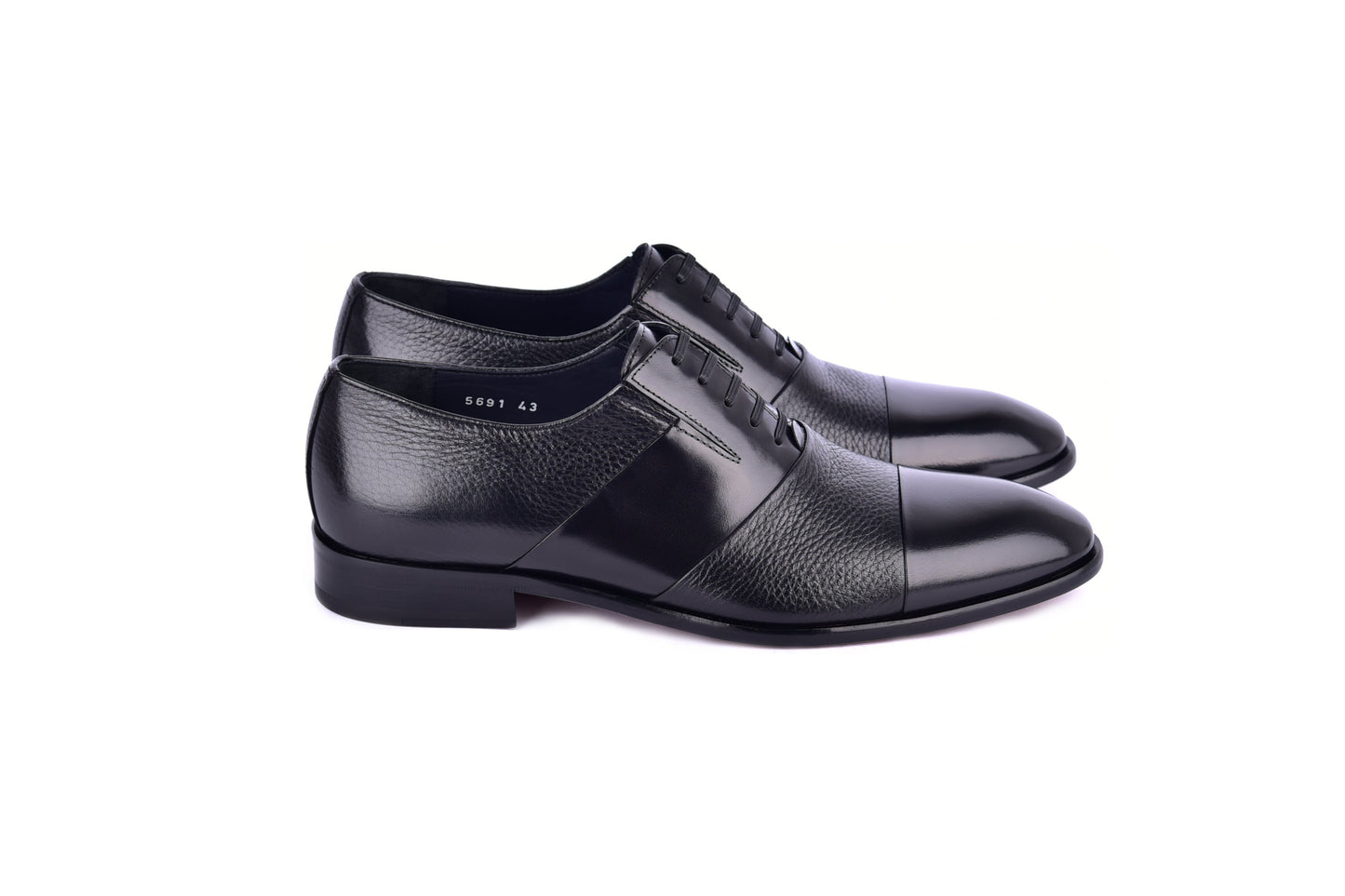 C0141-5691 Cap Toe Tie-less deer skin- Black - Image 2