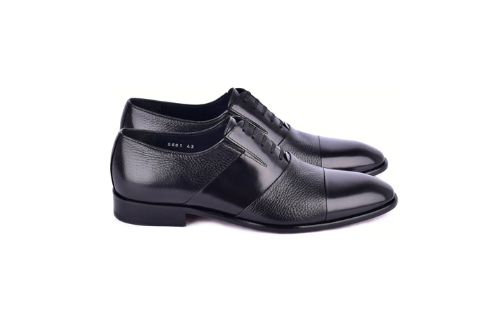 C0141-5691 Cap Toe Tie-less deer skin- Black - Image 2