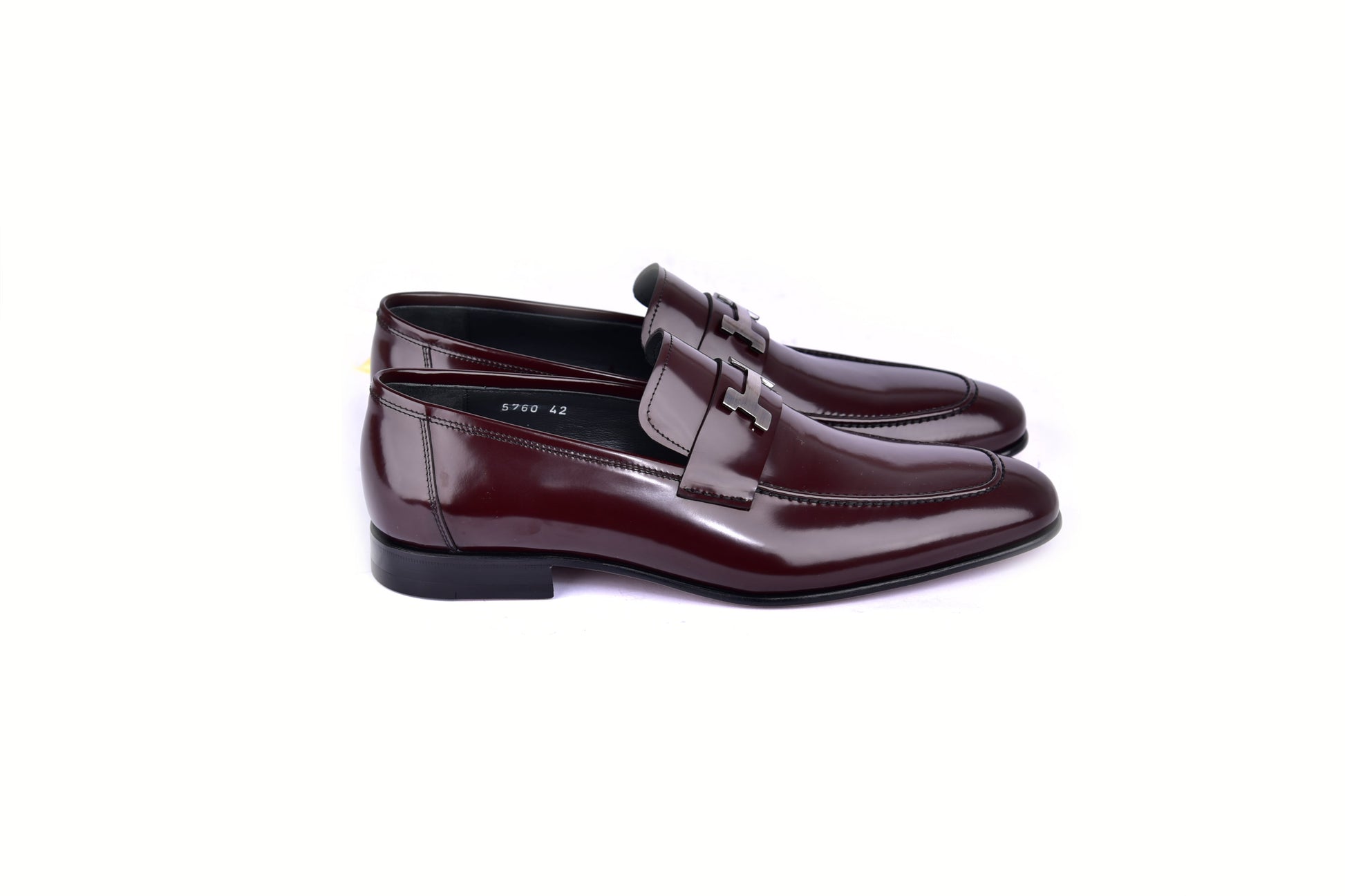 C02000-5760 H buckle Burgundy Lux Calf Skin - Image 2