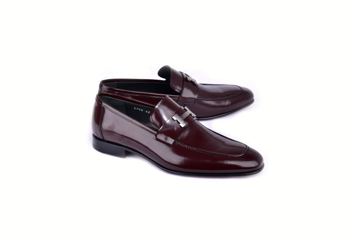 C02000-5760 H buckle Burgundy Lux Calf Skin - Image 3