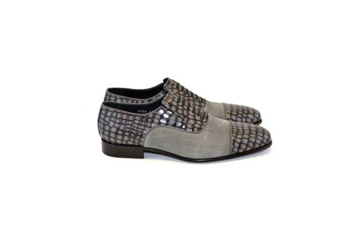C012-5796 Cap Toe Slip On / Lace Up Grey - Image 2