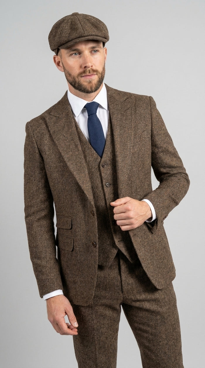 Peaky Blinder Men’s Brown Tweed 3-Piece Suit – Vintage Wedding, Business and Formal Suit  with Matching Vest and Pants Modern Fit