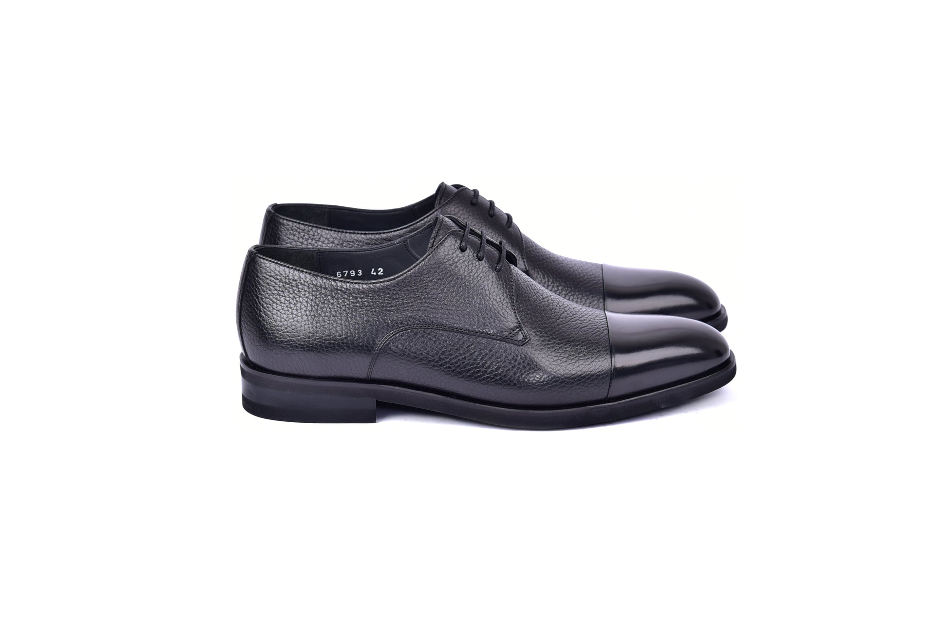 C001105-6793 Cap Toe Deer Skin- Black - Image 2