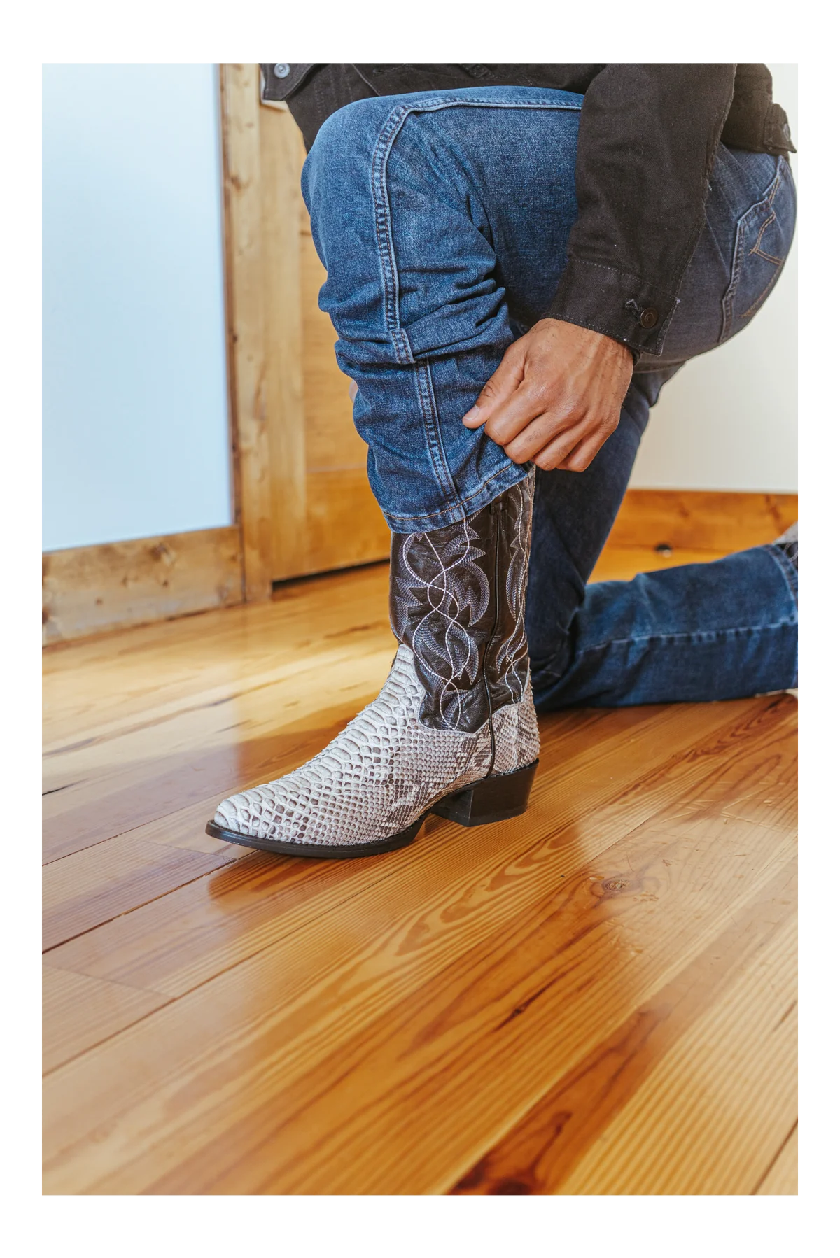 Dan Post Men's Manning Python Snakeskin Round Toe Boots - Natural - Image 6