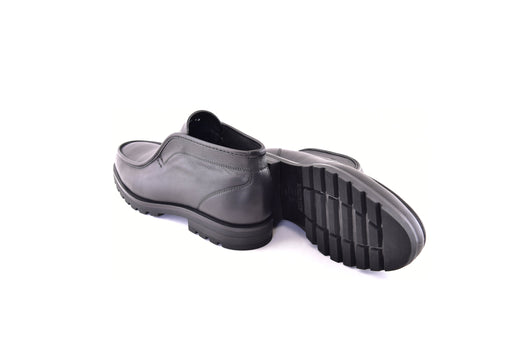 C185-7520 Shearling Lined Chukka Boot-Black - Image 3