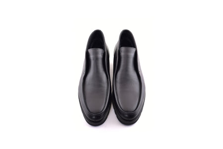 C185-7520 Shearling Lined Chukka Boot-Black