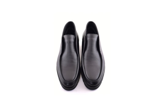 C185-7520 Shearling Lined Chukka Boot-Black - Image 4