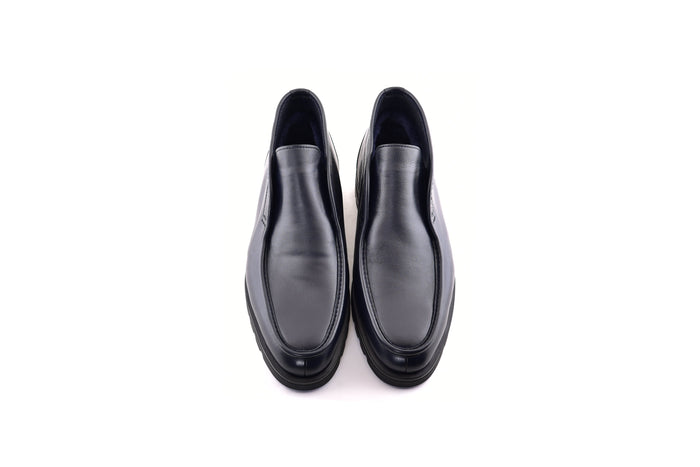 C187-7520 Shearling Lined Chukka Boot-Navy - Image 4