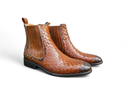 Carrucci Chelsea Boot: Woven Leather, Luxury Style