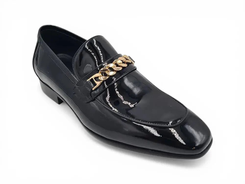 Carrucci Beveled Toe Patent Leather Loafer - Sophisticated Black