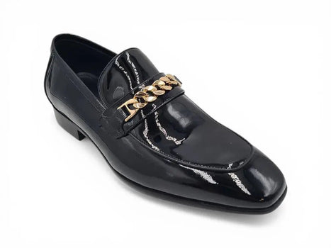 Carrucci Beveled Toe Patent Leather Loafer - Sophisticated Black