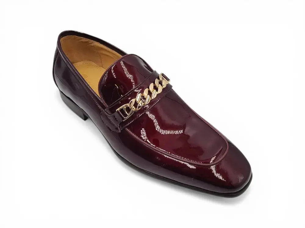 Carrucci Beveled Toe Patent Leather Loafer - Sophisticated Black