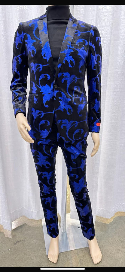 Mens Black and Royal Blue Floral Tuxedo Suit – Slim Fit 2 Piece Velvet Embroidered Outfit for Weddings, Prom, and Formal Events - Image 3