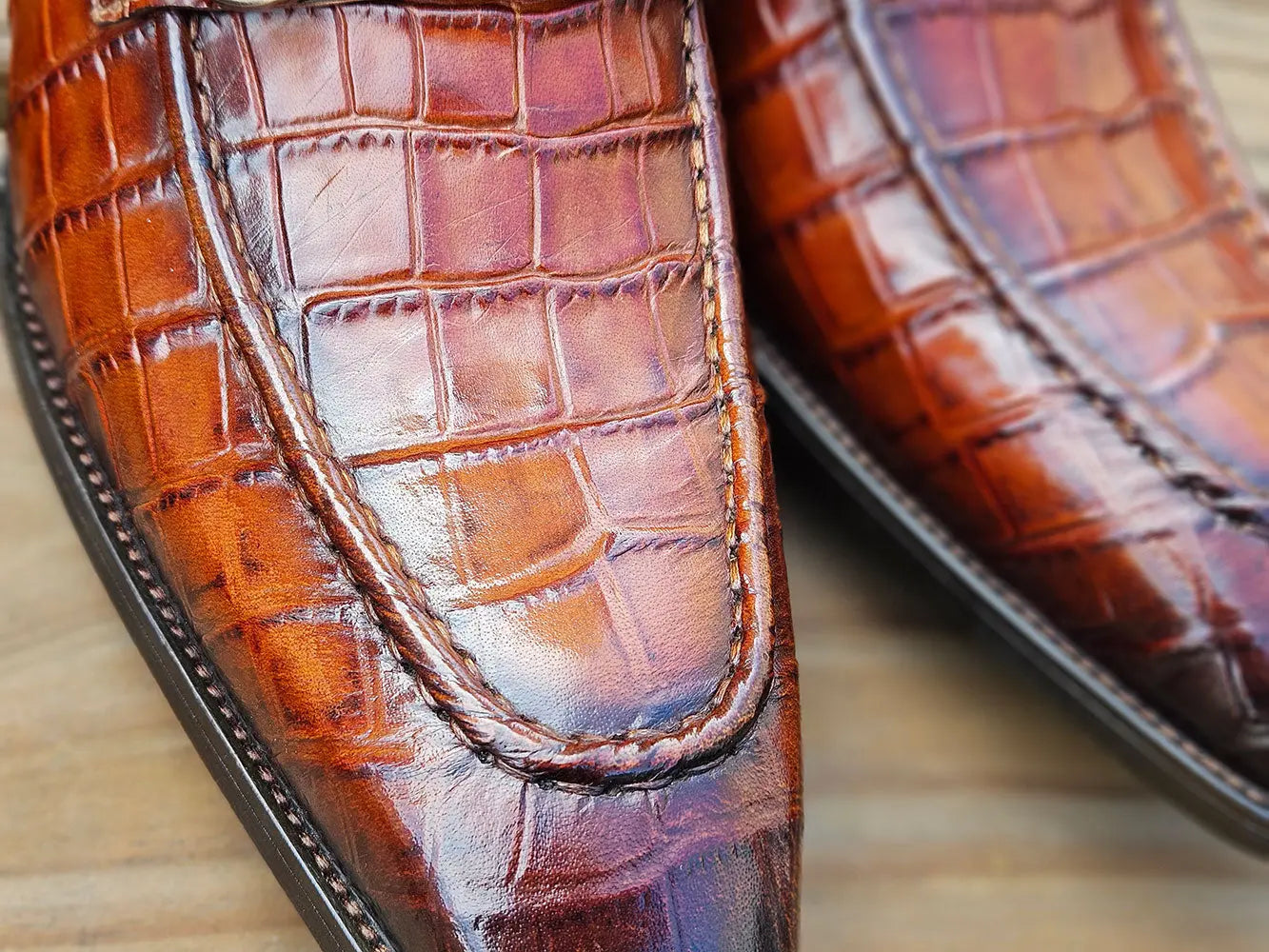 Buckle Loafer w Gator Embossed Leather - Image 17