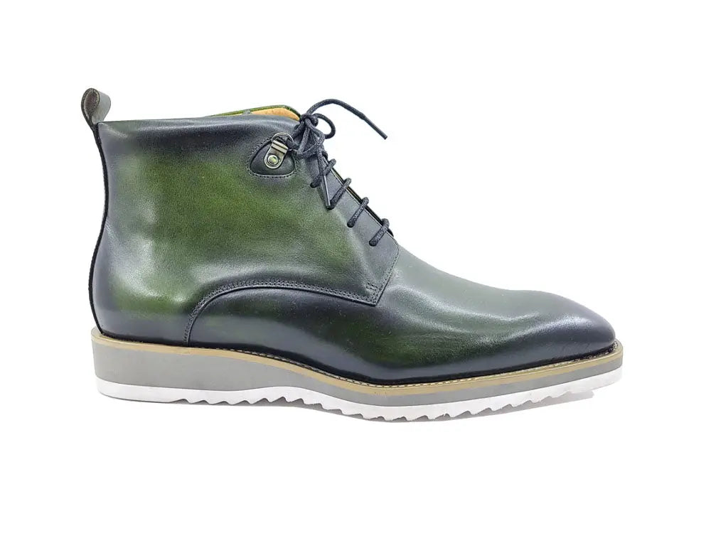 Carrucci Burnished Calfskin Lace-Up Boots - Rich Leather Elegance