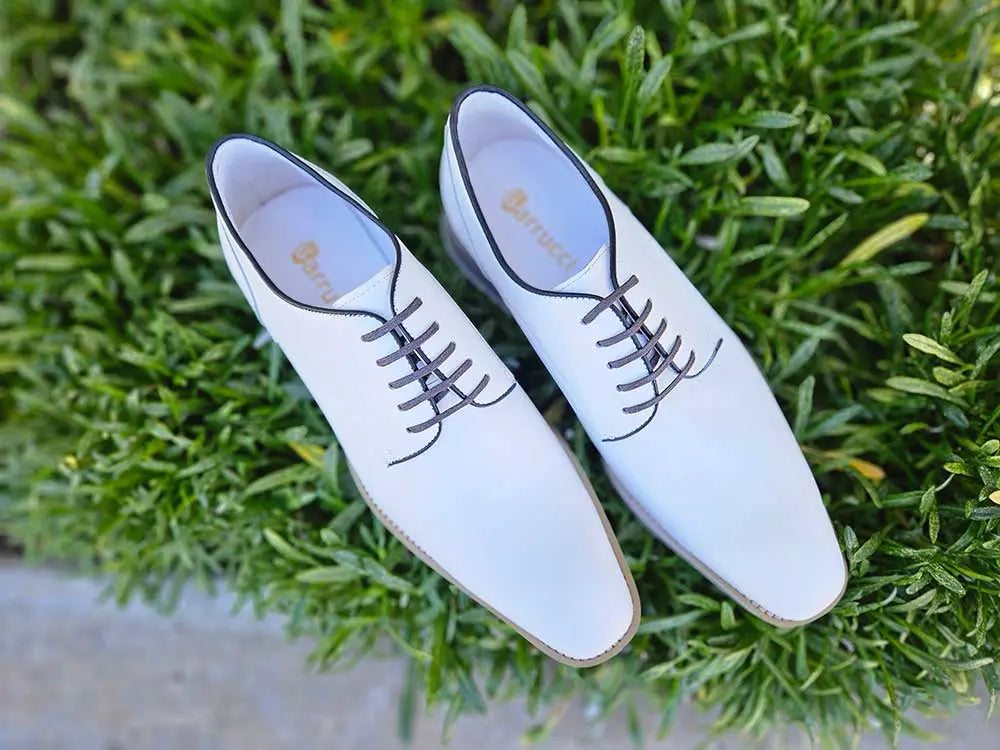 Carrucci Burnished Leather Derby Lace-Up Shoe