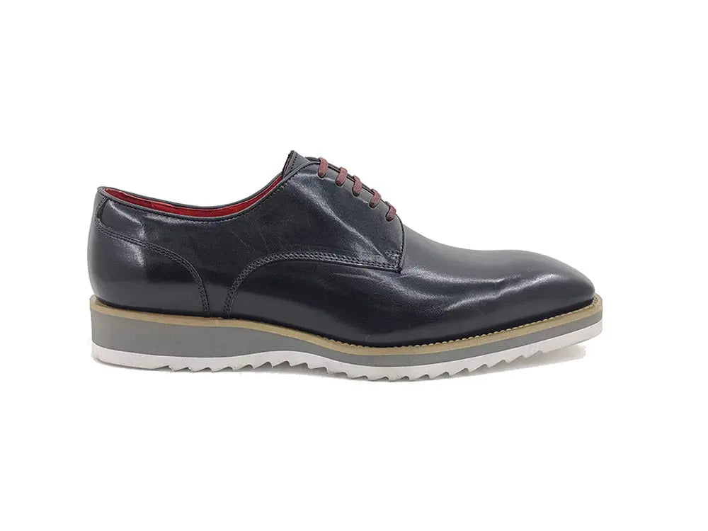 Carrucci Burnished Leather Derby Lace-Up Shoe