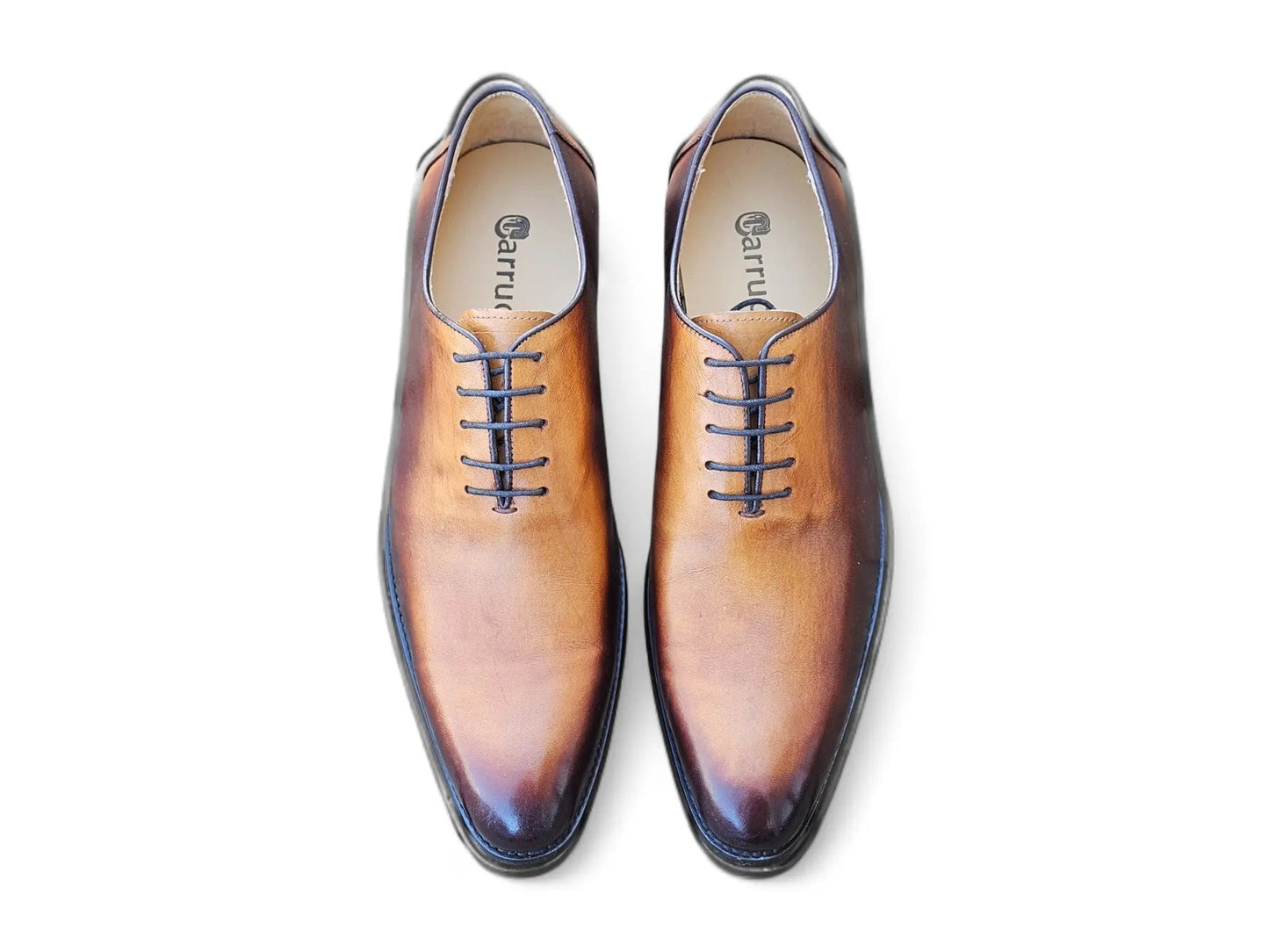 Carrucci Burnished Two-Tone Leather Wholecut Oxford