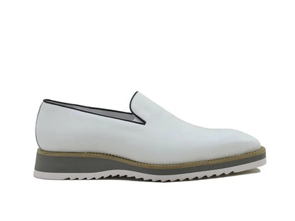 Carrucci Burnished Leather Wholecut Loafer - Lightweight Sole