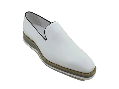 Carrucci Burnished Leather Wholecut Loafer - Lightweight Sole