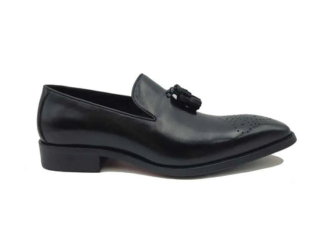 Carrucci Burnished Leather Wholecut Tassel Loafer