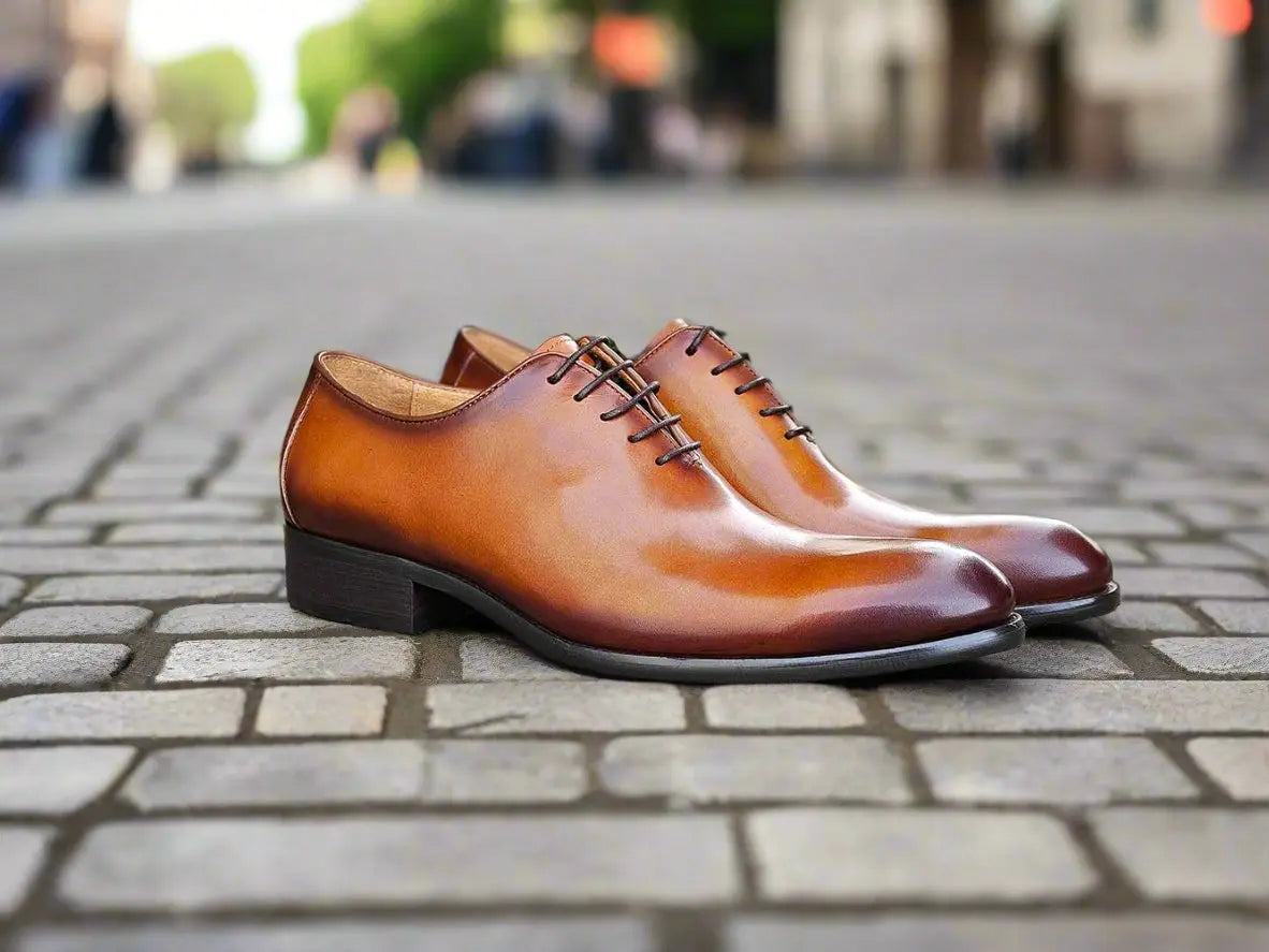 Calfskin Whole Cut Lace-up Oxford - Image 33