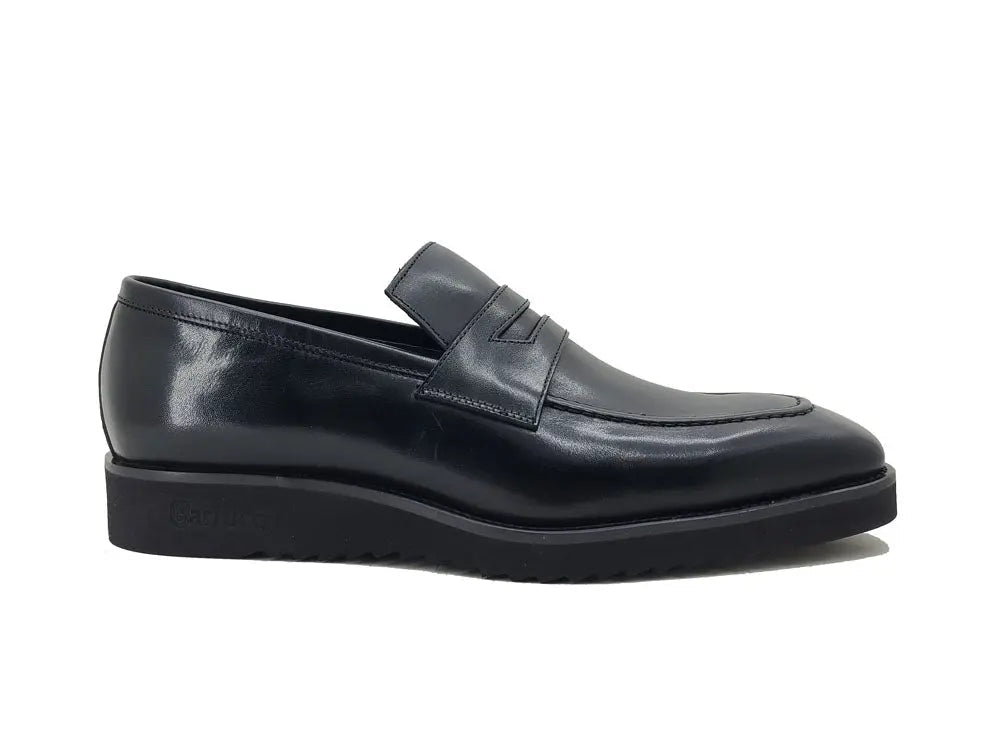 Chic Patina Burnished Penny Loafer - Image 17