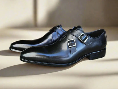 Cross Straps Wholecut Shoe - Image 7