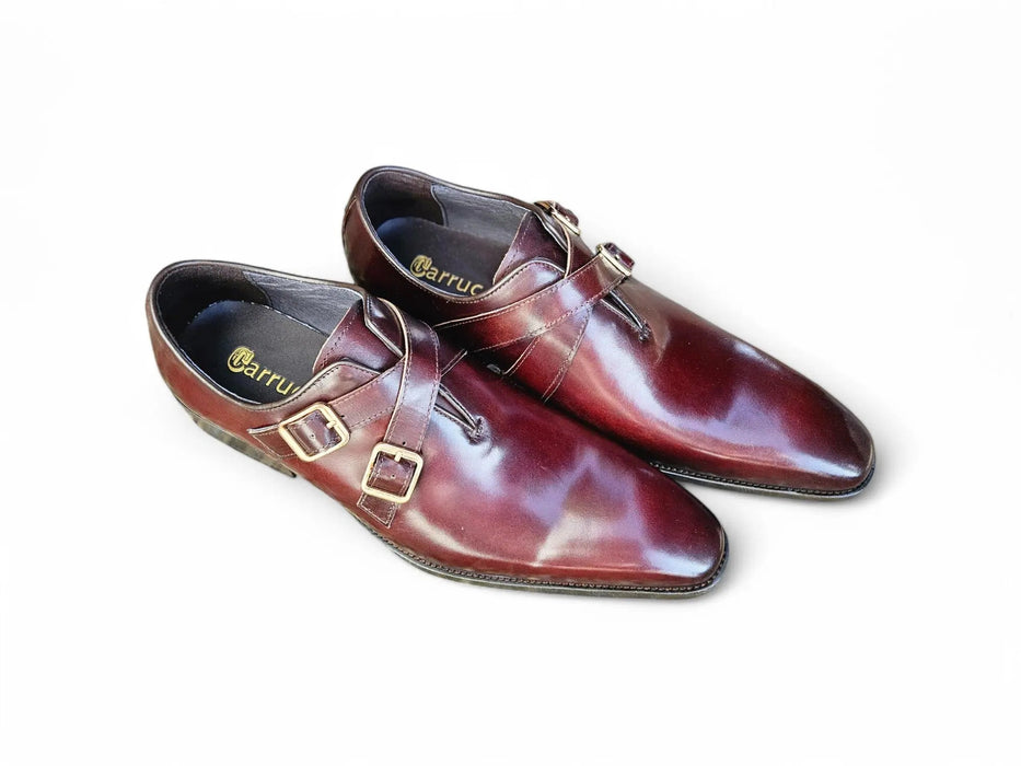 Cross Straps Wholecut Shoe