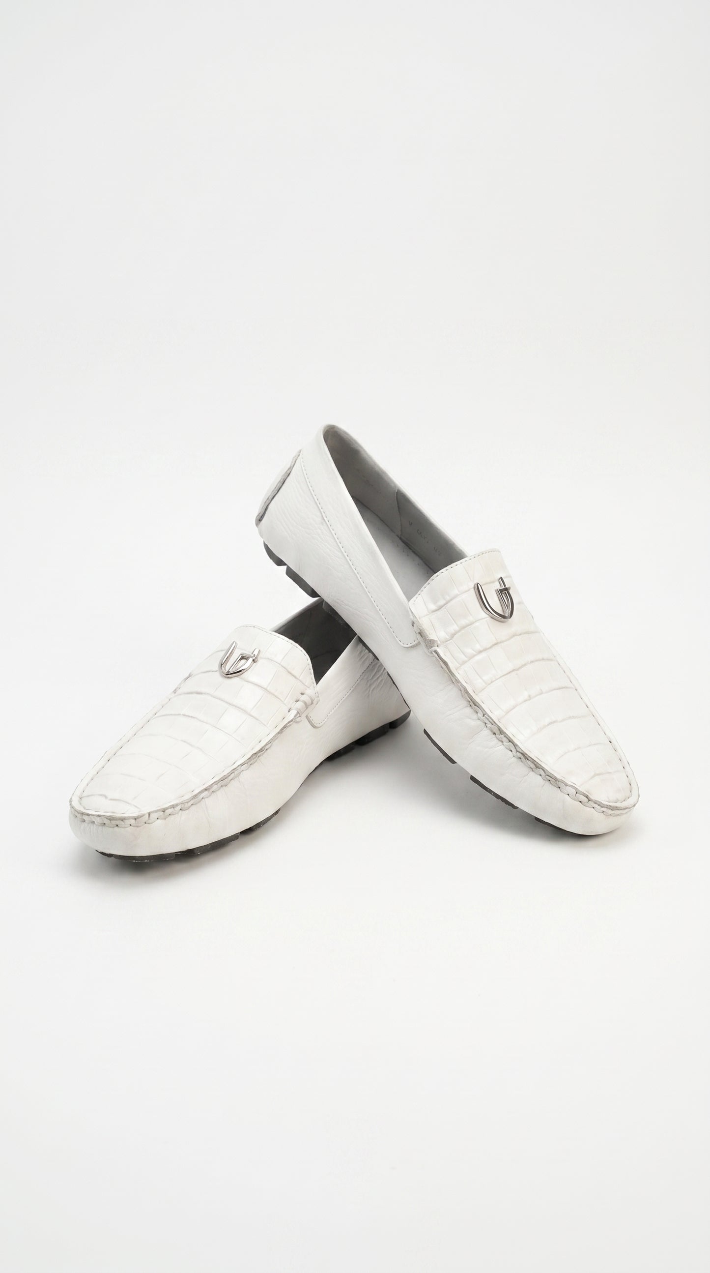 Men’s White Vestigium Genuine Caiman Belly Loafers, Alligator Style Dress Shoes