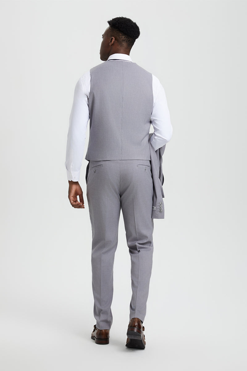 Men's Vested One Button Peak Lapel Stacy Adams Designer Suit in Light Grey - Image 3