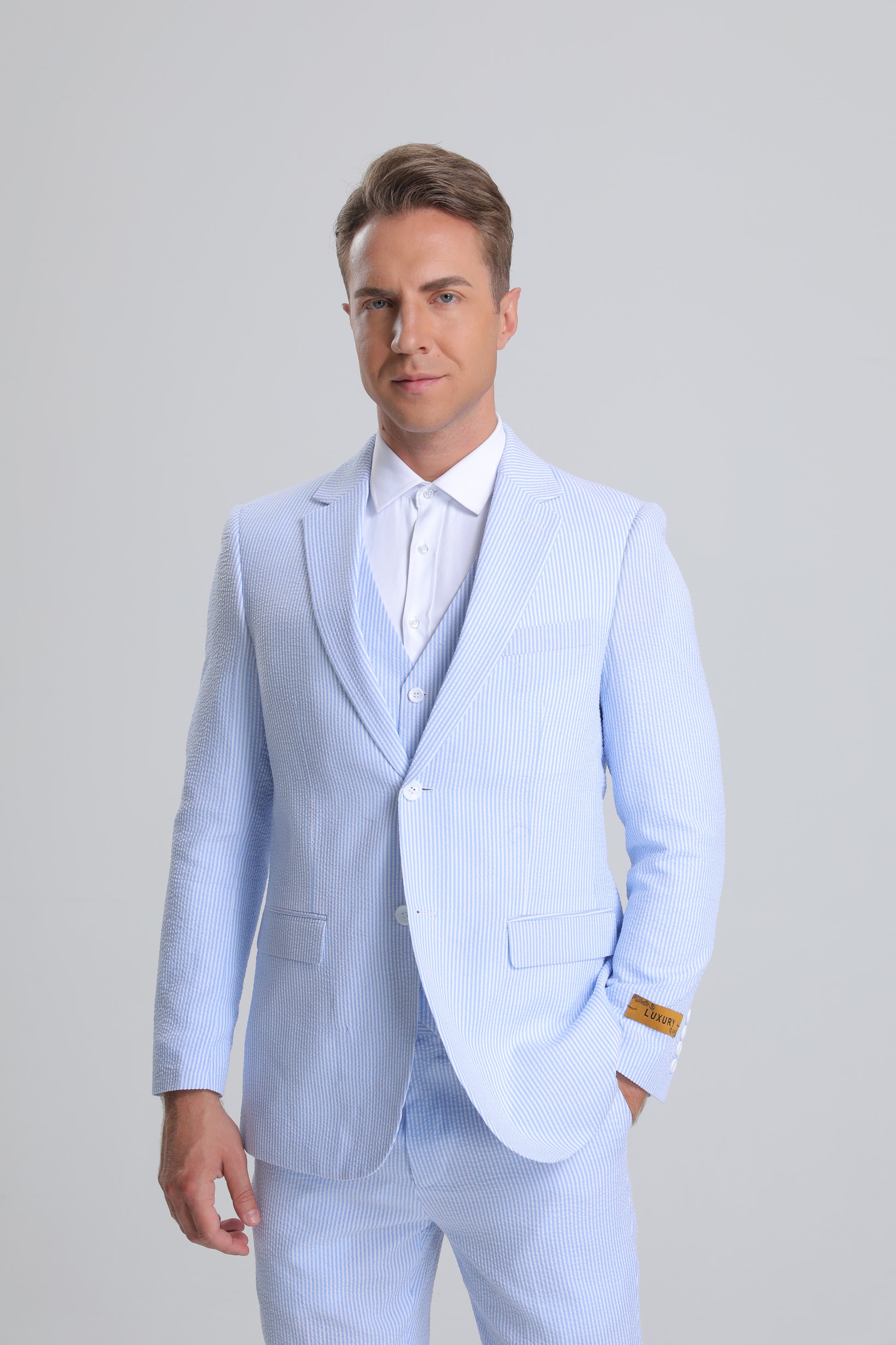 2 Button Suit