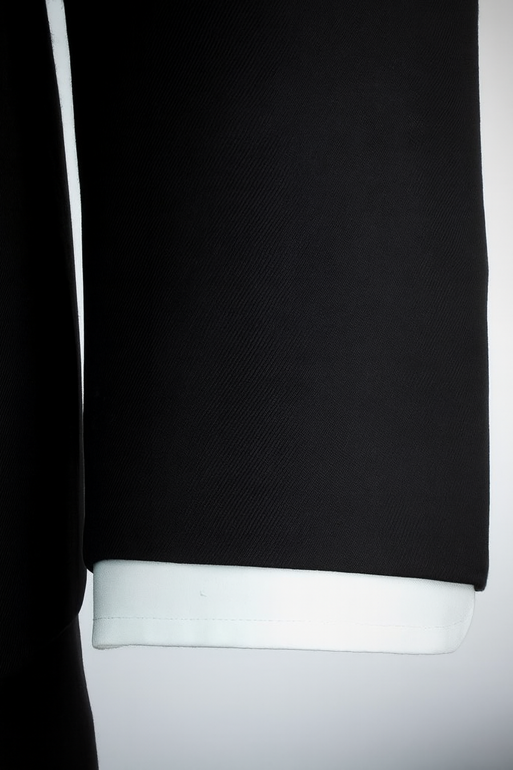 Mens Black Porto Suit – Slim Fit Superfine Wool by Ermenegildo Zegna - Image 4