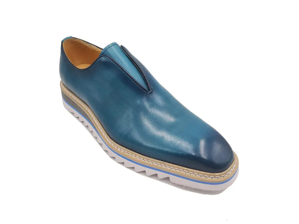 Laceless Loafer with Contrast color lightweight sole - Image 6