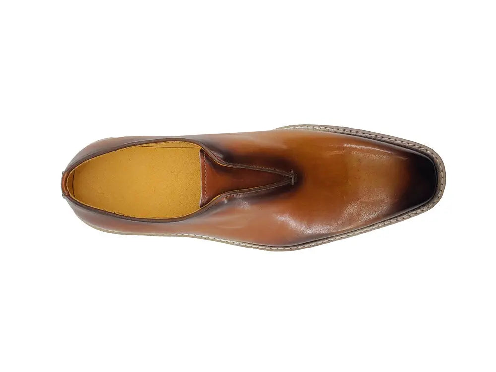Laceless Loafer with Contrast color lightweight sole - Image 31
