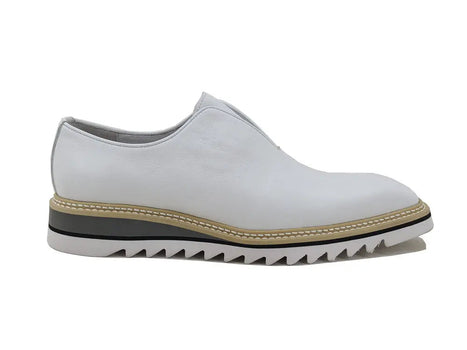 Laceless Loafer with Contrast color lightweight sole - Image 38