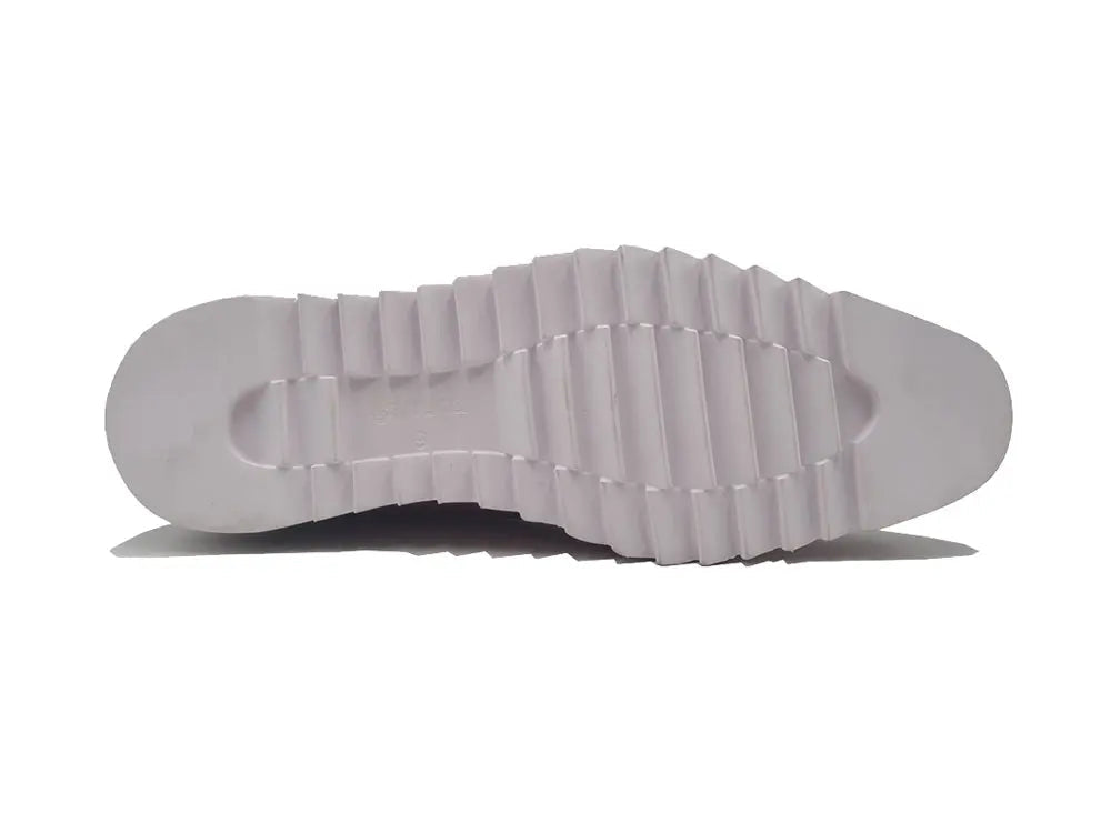 Laceless Loafer with Contrast color lightweight sole - Image 43